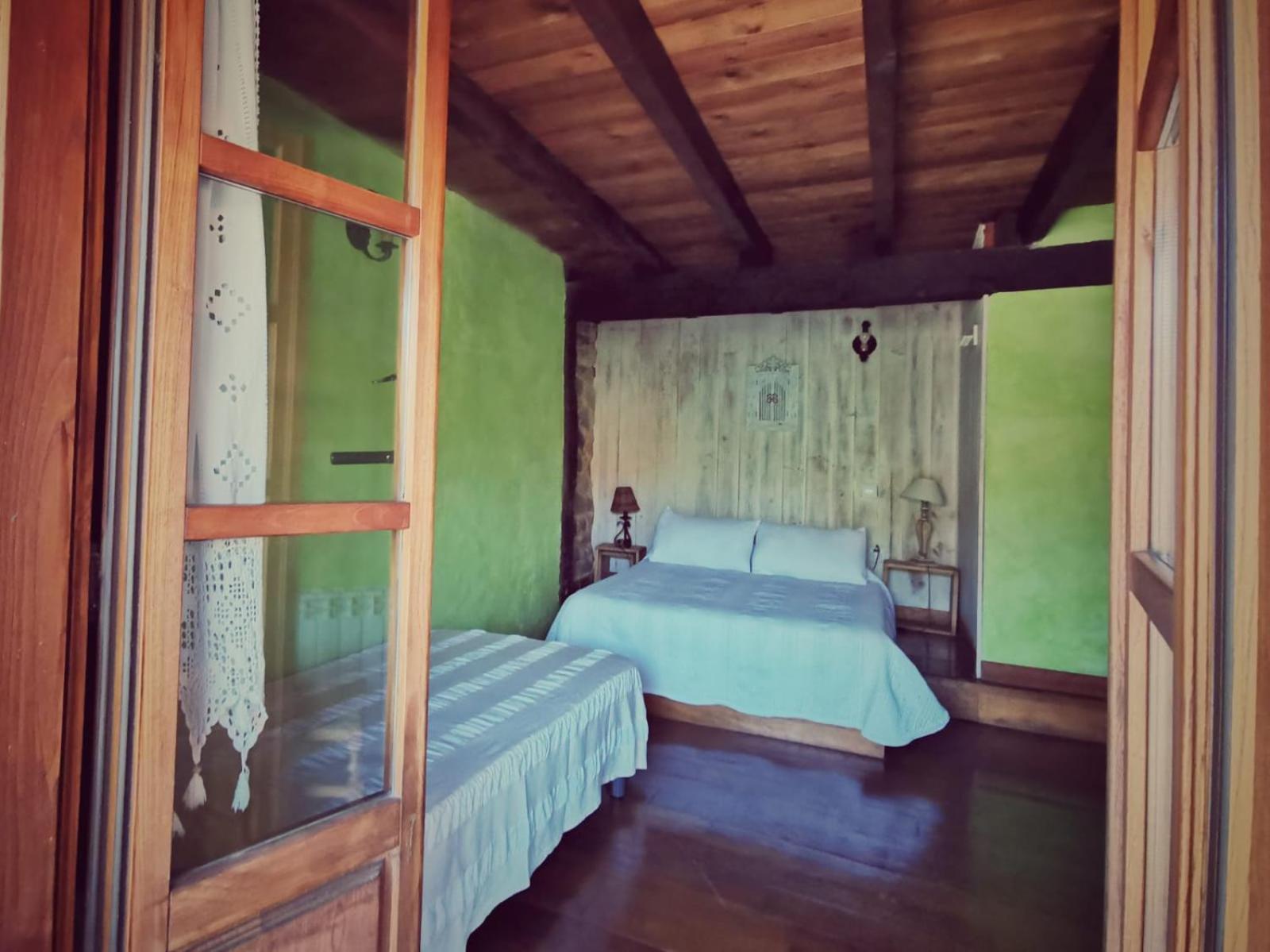 El Espesedo De Cabarceno Guest House Argomilla Phòng bức ảnh